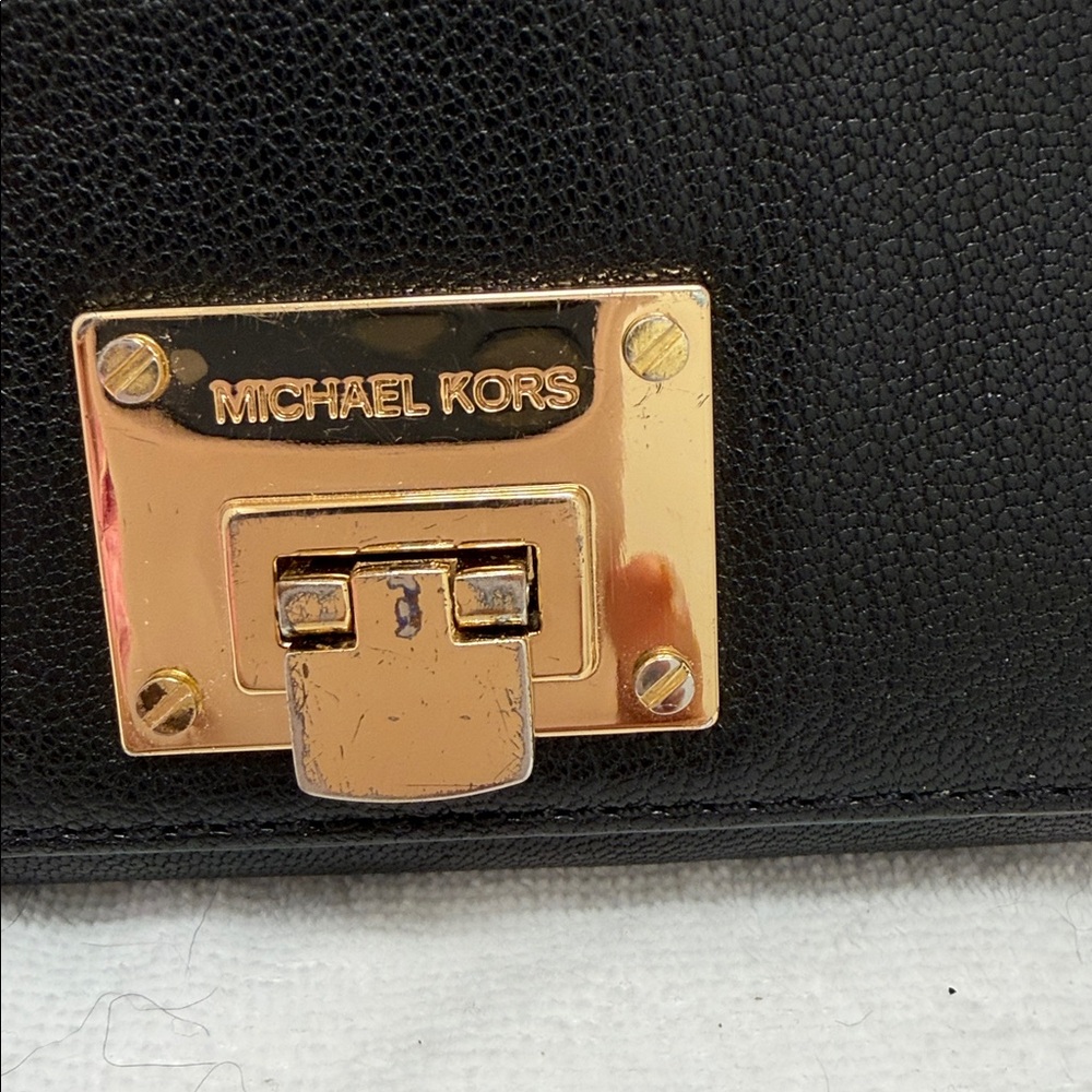 Michael Kors Black Leather Continental Wallet with Gold Plate Lock - Picture 2 of 4
